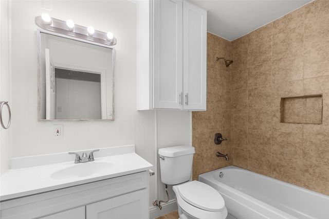 5820 Isbell Street, Sansom Park, TX 76114