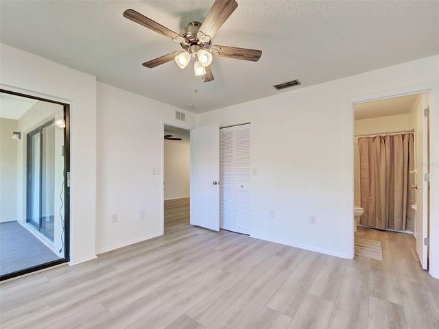 7237 CLOISTER DRIVE 207, Sarasota, FL 34231