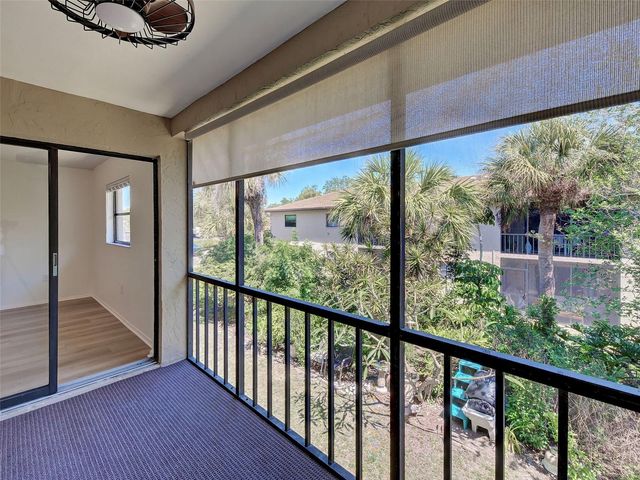 7237 CLOISTER DRIVE 207, Sarasota, FL 34231