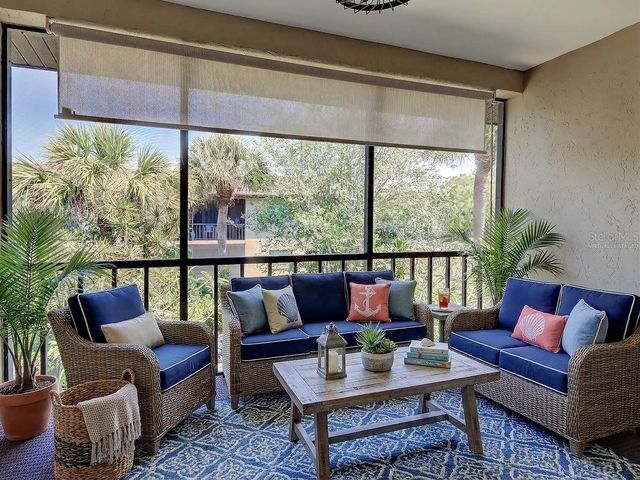 7237 CLOISTER DRIVE 207, Sarasota, FL 34231