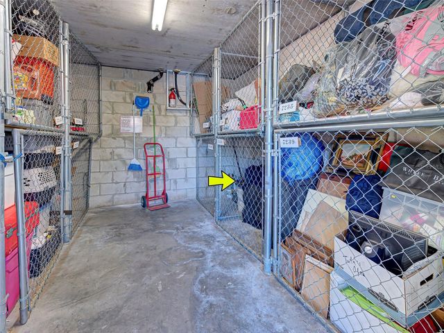 7237 CLOISTER DRIVE 207, Sarasota, FL 34231