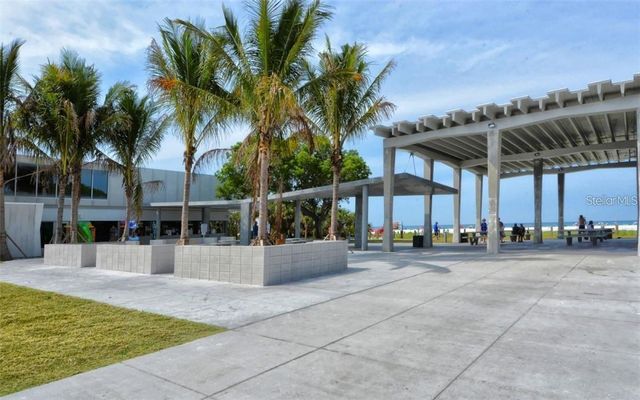 7237 CLOISTER DRIVE 207, Sarasota, FL 34231