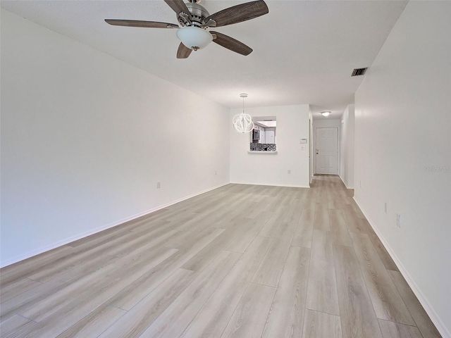 7237 CLOISTER DRIVE 207, Sarasota, FL 34231