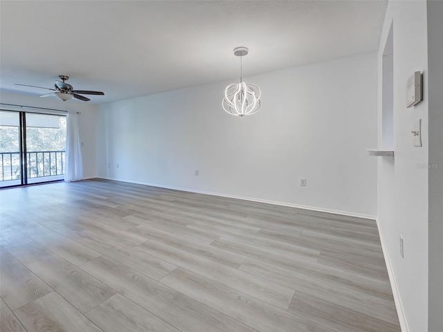 7237 CLOISTER DRIVE 207, Sarasota, FL 34231