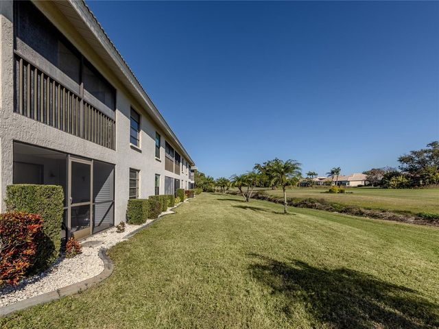 934 CAPRI ISLES BOULEVARD 210, Venice, FL 34292