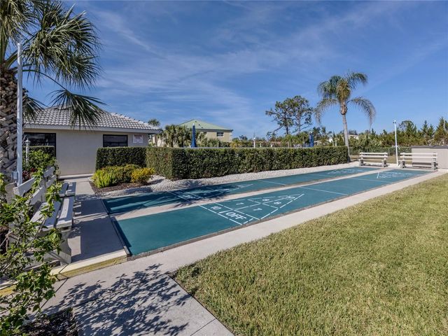 934 CAPRI ISLES BOULEVARD 210, Venice, FL 34292