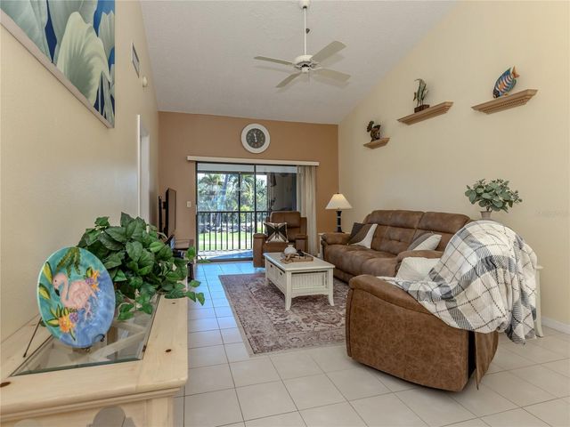 934 CAPRI ISLES BOULEVARD 210, Venice, FL 34292