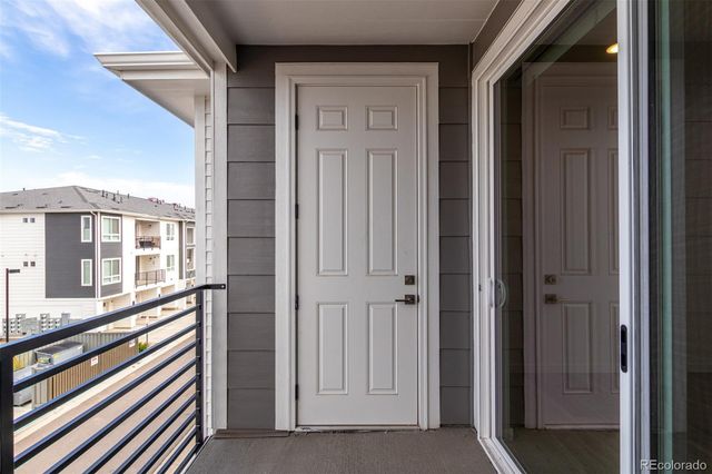 6153 N Ceylon Street 303, Denver, CO 80249