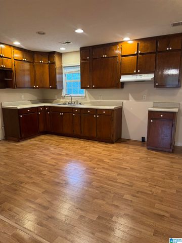 211 WELCH AVENUE, Talladega, AL 35160