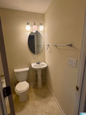 211 WELCH AVENUE, Talladega, AL 35160