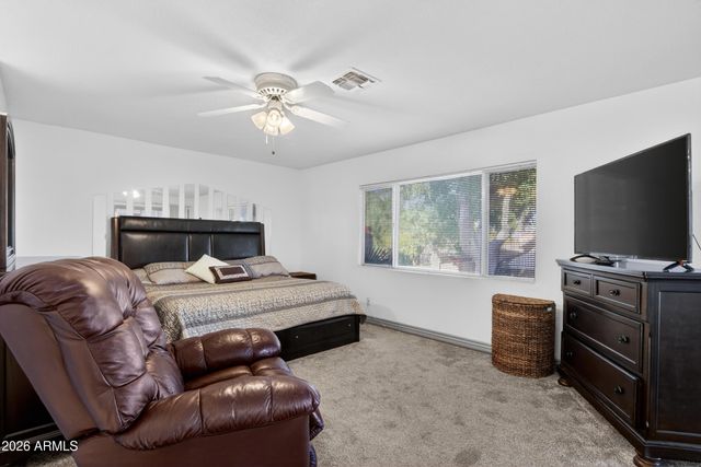 11215 S TOMAH Street, Phoenix, AZ 85044