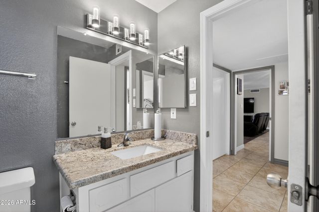 11215 S TOMAH Street, Phoenix, AZ 85044