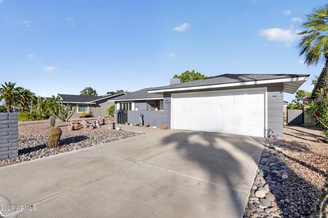 11215 S TOMAH Street, Phoenix, AZ 85044