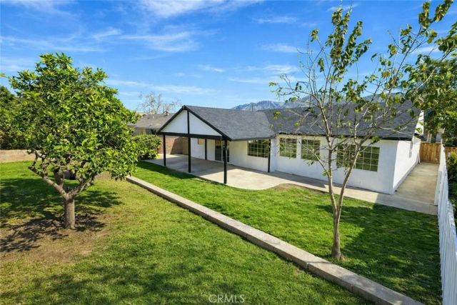 627 Center Lane, Santa Paula, CA 93060