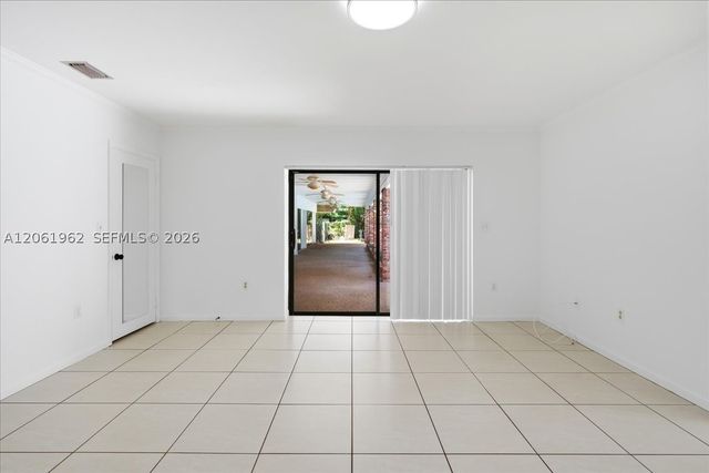 12365 SW 60th Ct, Pinecrest, FL 33156