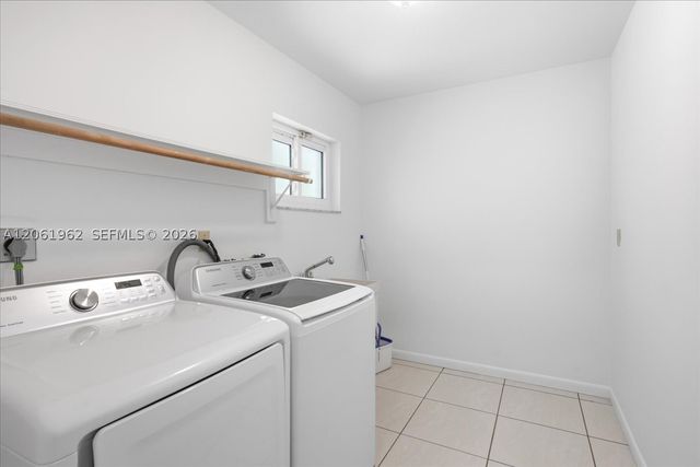12365 SW 60th Ct, Pinecrest, FL 33156