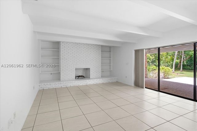 12365 SW 60th Ct, Pinecrest, FL 33156