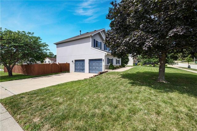 4015 NE 82nd Street, Kansas City, MO 64119
