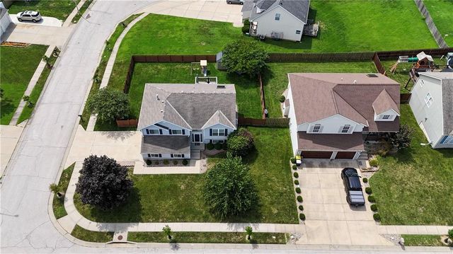 4015 NE 82nd Street, Kansas City, MO 64119