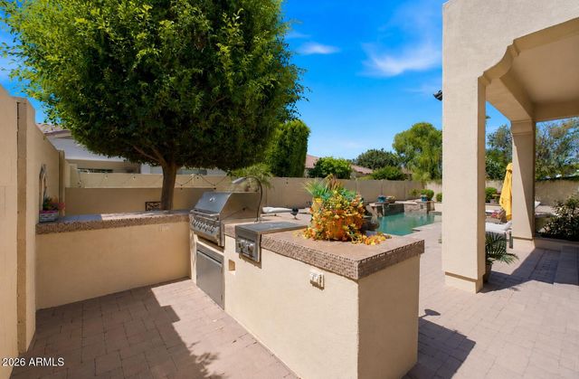 3555 E GLACIER Place, Chandler, AZ 85249