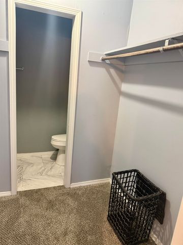 2627 W Hadden Ave, Wichita, KS 67217