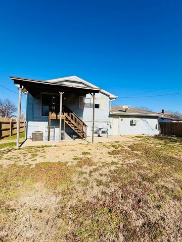 2627 W Hadden Ave, Wichita, KS 67217