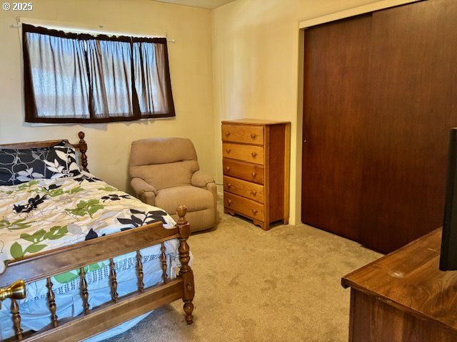 449 Ne STERLING Dr, Roseburg, OR 97470