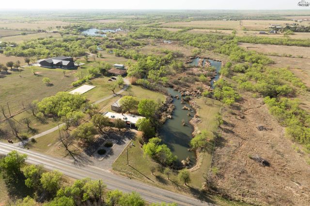 1409 E FM 367, Iowa Park, TX 76367