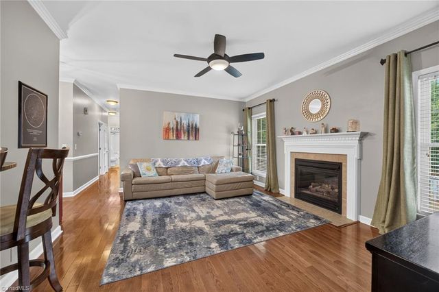 208 Cotswold Lane, King, NC 27021