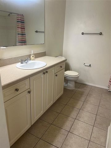 1205 BERMUDA LAKES LANE 303, Kissimmee, FL 34741