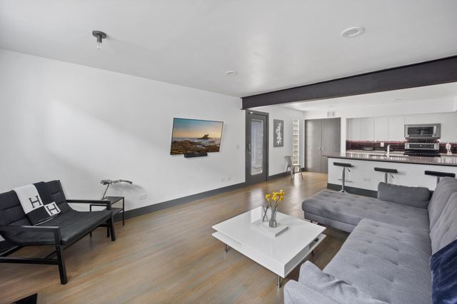 4134 Travis Street 11, Dallas, TX 75204