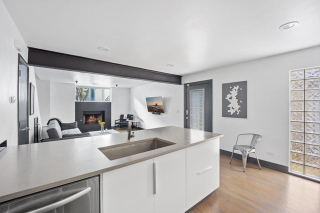 4134 Travis Street 11, Dallas, TX 75204