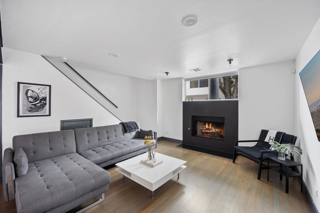 4134 Travis Street 11, Dallas, TX 75204