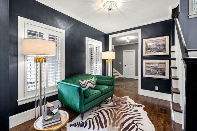 17 Canterbury Lane, Bedford, NH 03110