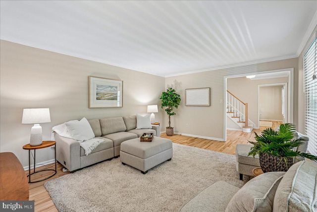3632 GREAT LAUREL LN, Fairfax, VA 22033