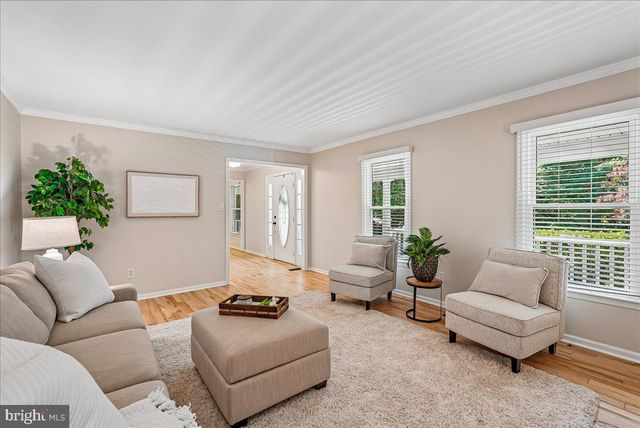 3632 GREAT LAUREL LN, Fairfax, VA 22033