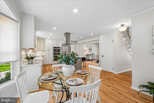 3632 GREAT LAUREL LN, Fairfax, VA 22033