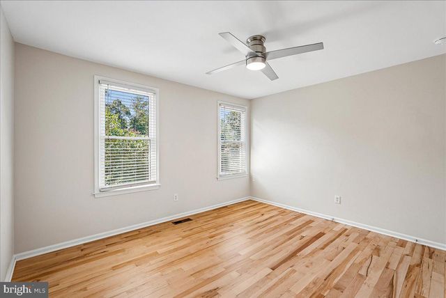 3632 GREAT LAUREL LN, Fairfax, VA 22033