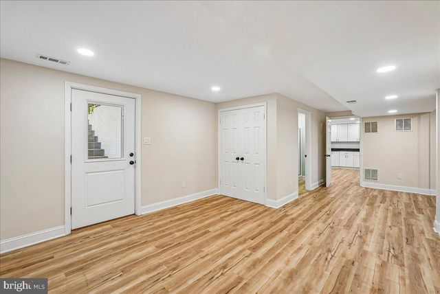 3632 GREAT LAUREL LN, Fairfax, VA 22033