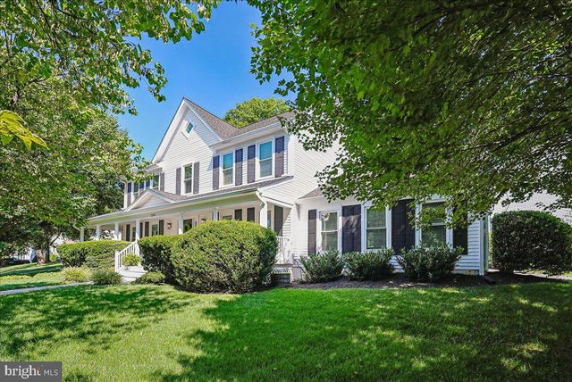 3632 GREAT LAUREL LN, Fairfax, VA 22033