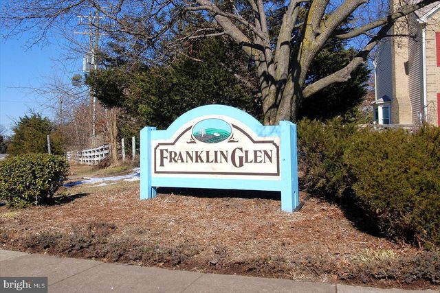 3632 GREAT LAUREL LN, Fairfax, VA 22033