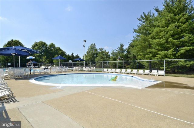 3632 GREAT LAUREL LN, Fairfax, VA 22033