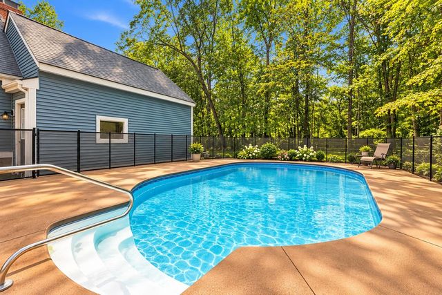 28 Kelley Road, Plaistow, NH 03865