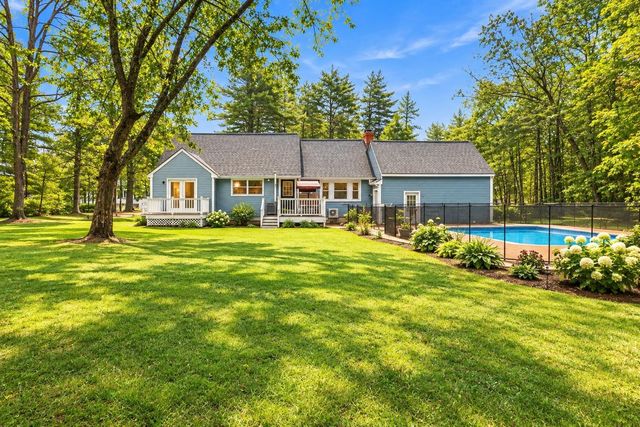 28 Kelley Road, Plaistow, NH 03865