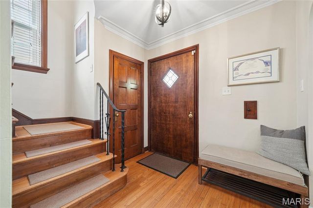 7848 Stanford Avenue, University City, MO 63130