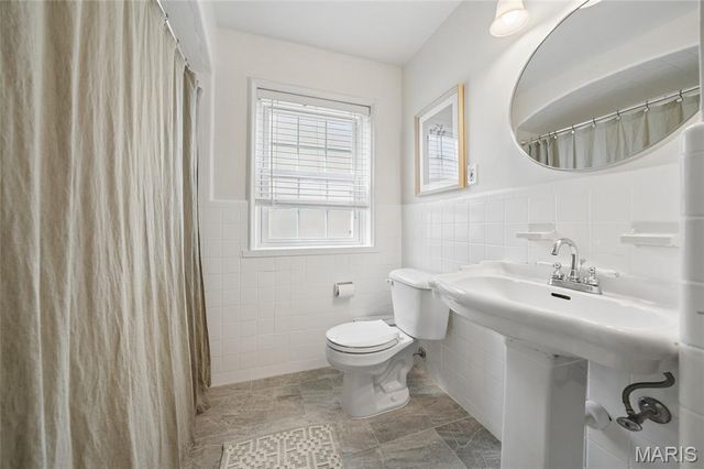 7848 Stanford Avenue, University City, MO 63130