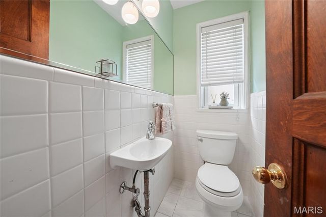7848 Stanford Avenue, University City, MO 63130