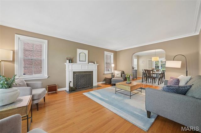 7848 Stanford Avenue, University City, MO 63130