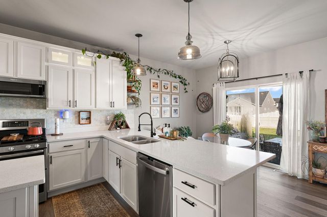 11271 Elkhart Circle, Crown Point, IN 46307