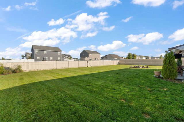 11271 Elkhart Circle, Crown Point, IN 46307